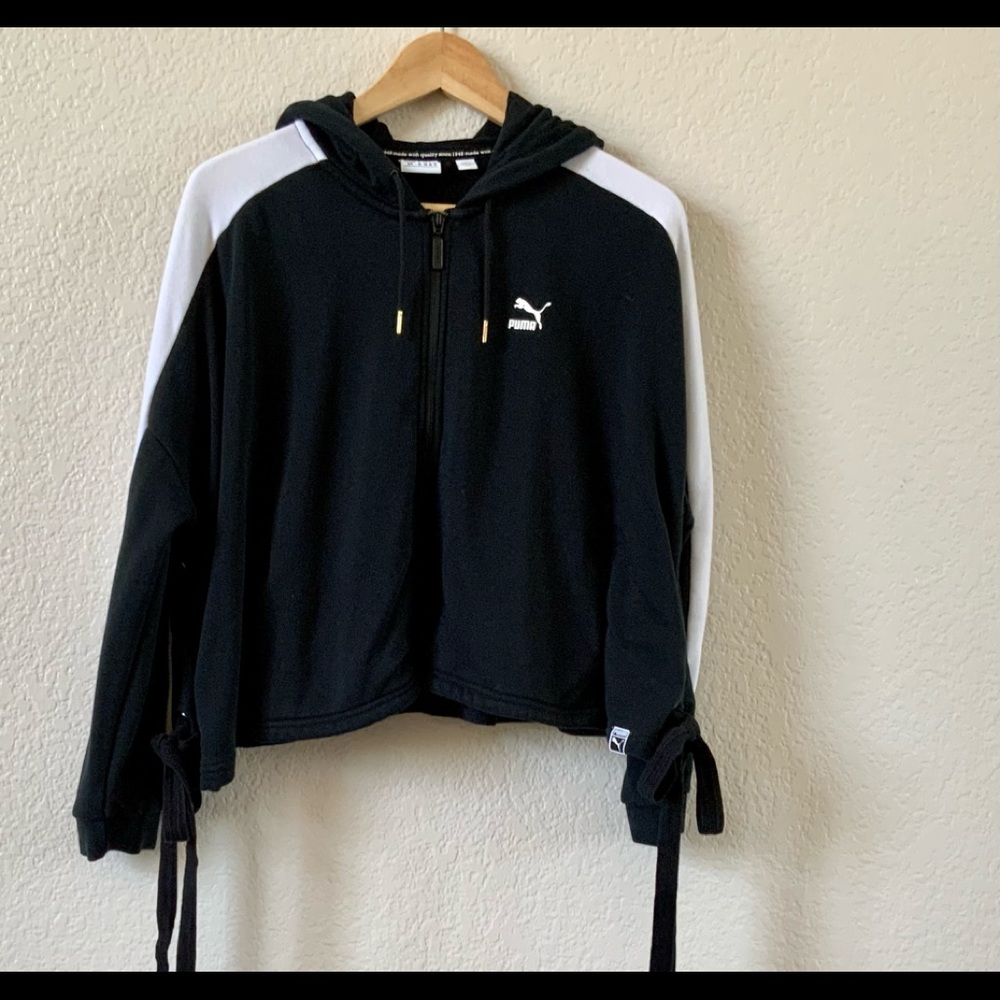 Puma Black and White Cropped Hoodie Sz S